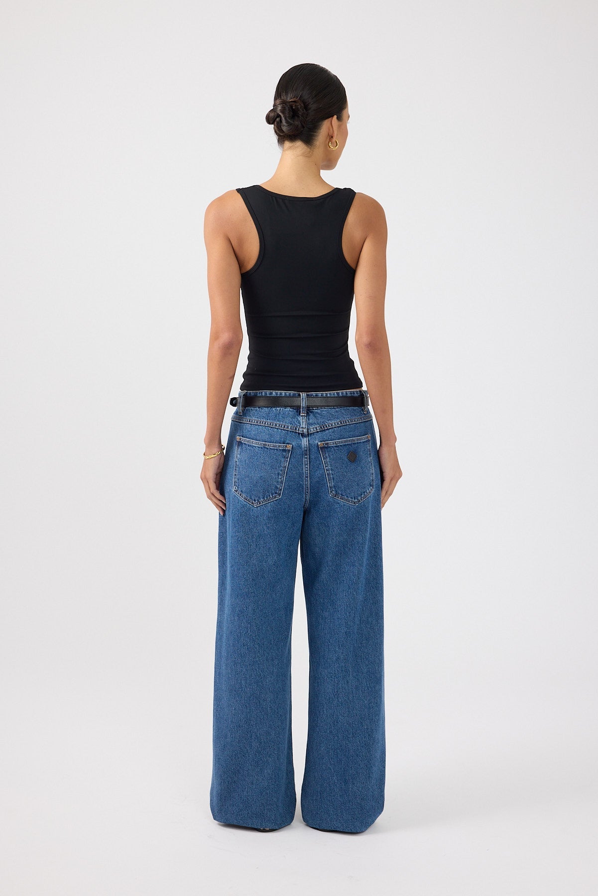 Perfect Stranger Luma Stretch Tank Top Black