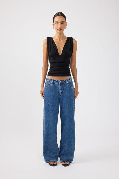 Perfect Stranger Avery Gathered Top Black