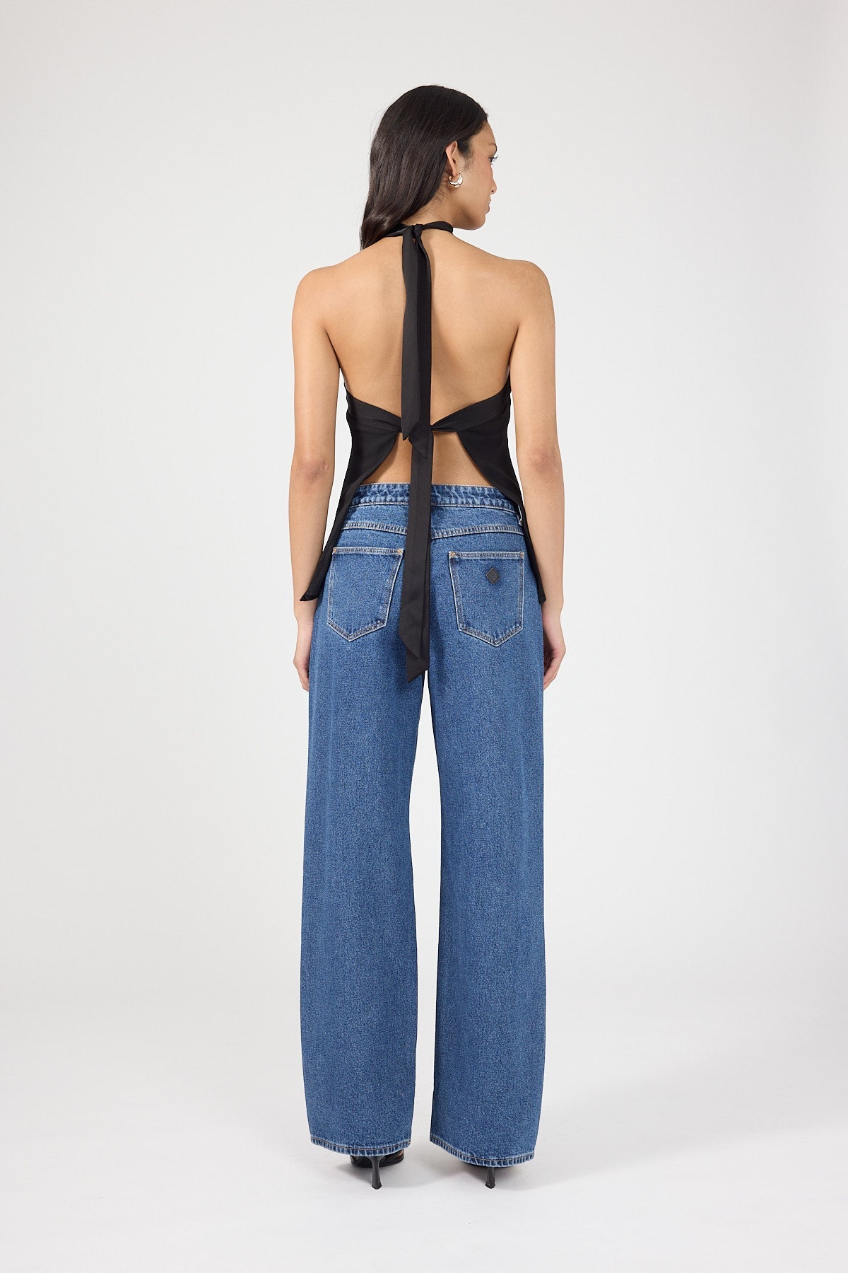 Perfect Stranger Lyra Halter Top Black