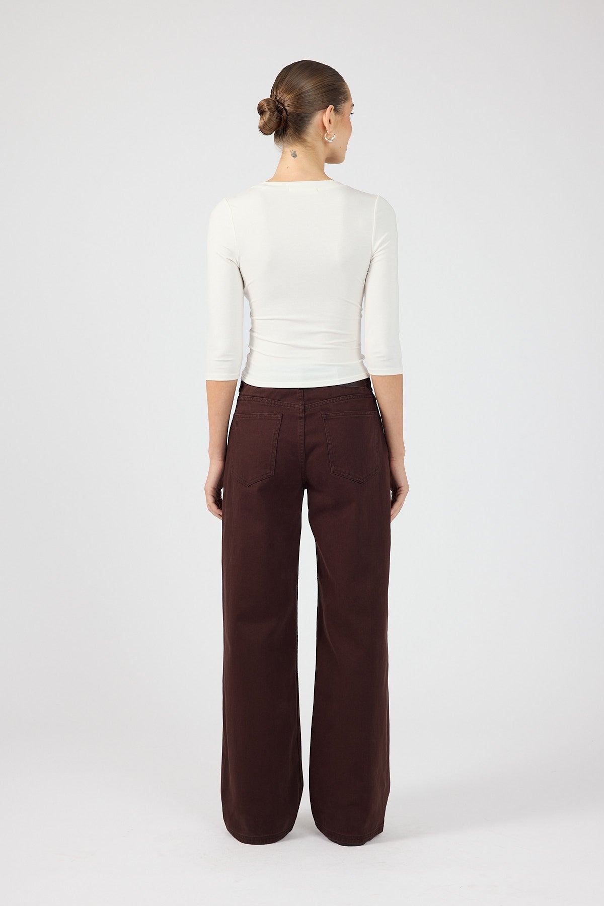 Perfect Stranger Mara V-Neck 3/4 Sleeve T-Shirt Off White