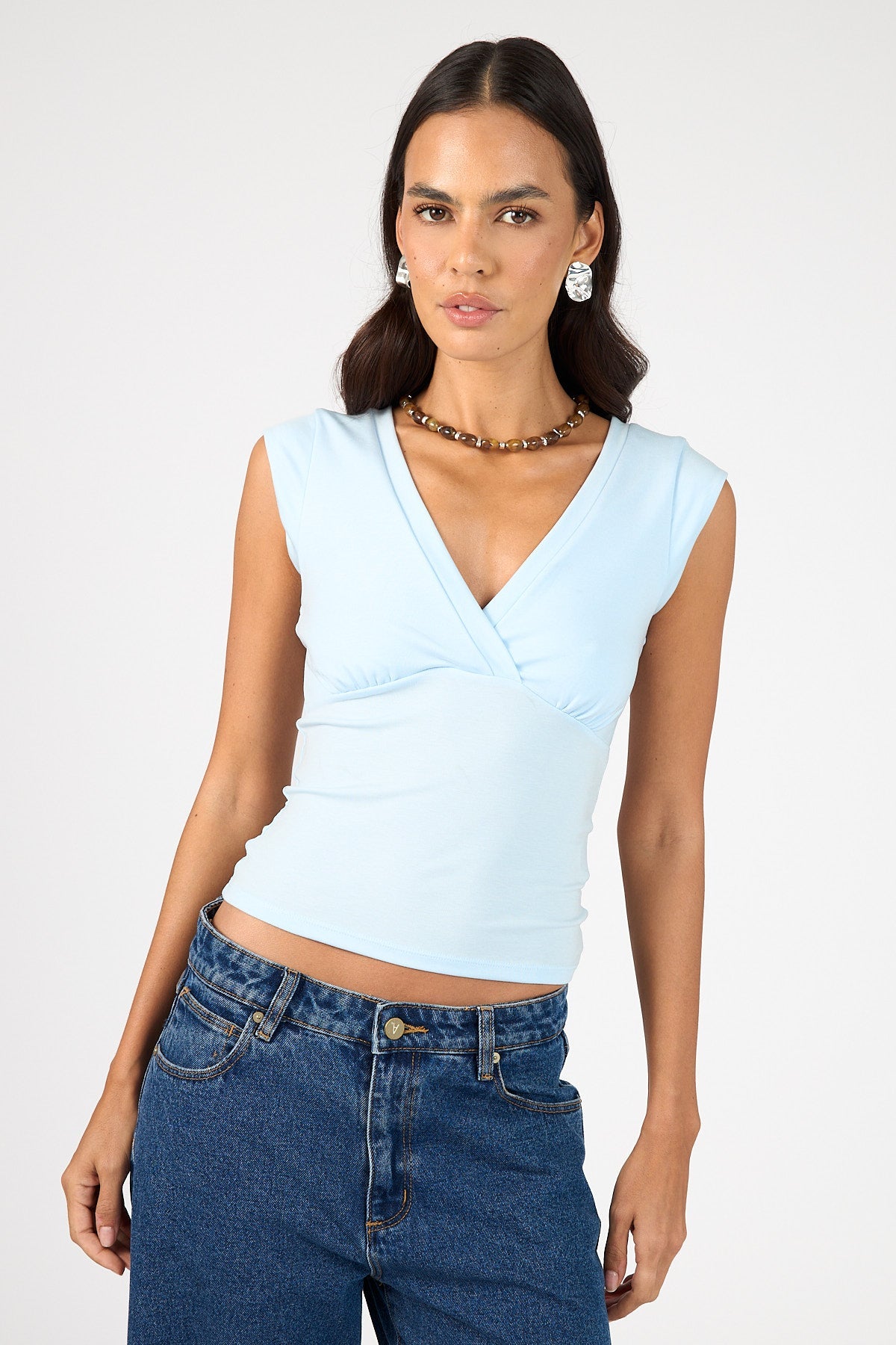 Perfect Stranger Traci-lee V-Neck T-Shirt Blue
